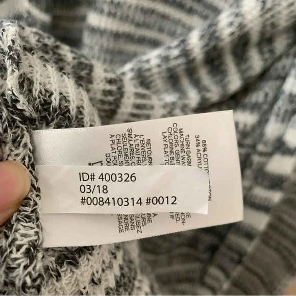 Express Drop Shoulder Shaker Knit Cardigan - Picture 8 of 9